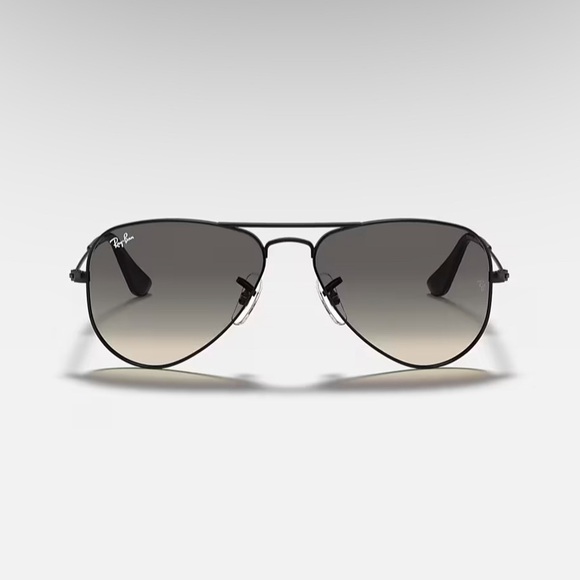 ♠️SOLD♠️ Ray Ban Gradient Aviator Sunglasses Large 3025 002/32 Black Frame Gre - Picture 3 of 9